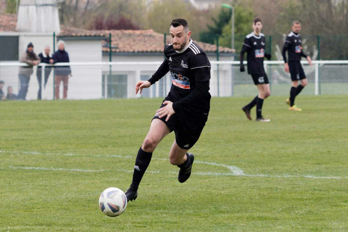 Album ASM B St Julien L Ars D2 03 04 2022 Club Football A