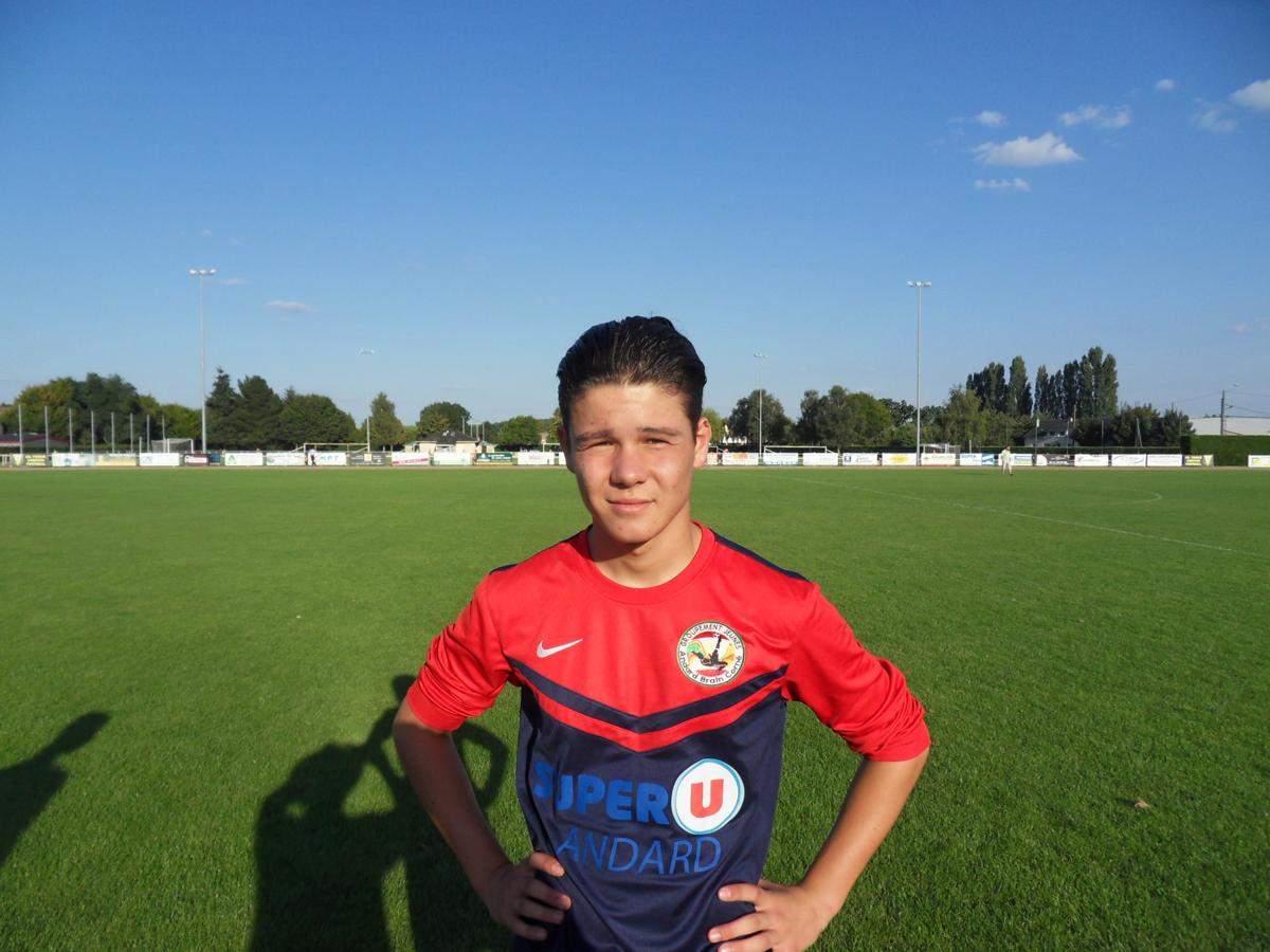 Joueur - BASTIEN GAZON - club Football GJ AndardBrain-Corné - Footeo