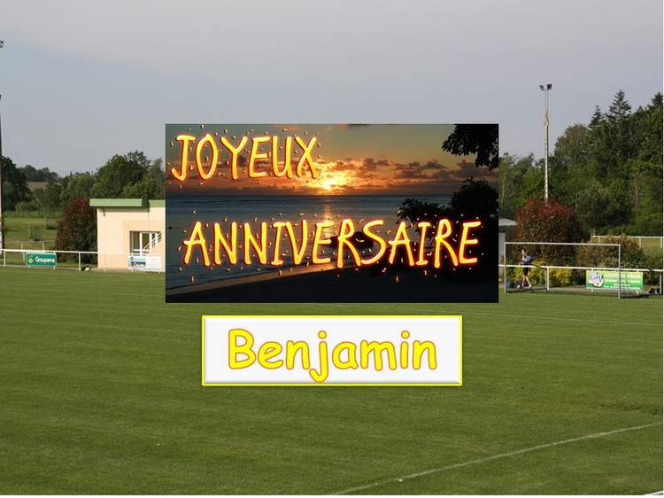 Actualite Bon Anniversaire A Benjamin Plunian Club Football As St Eloi La Vraie Croix Footeo