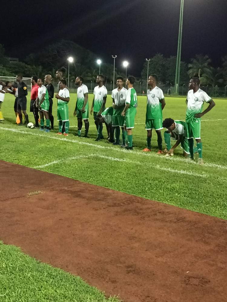 Equipe - CLUB AMICAL DE MARQUISAT - REGIONAL 2 POULE B - Club Football ...