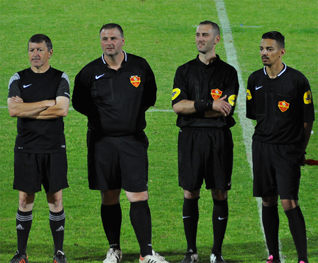 Damien et ses collègues arbitres, lors de la finale de la Coupe du Tarn