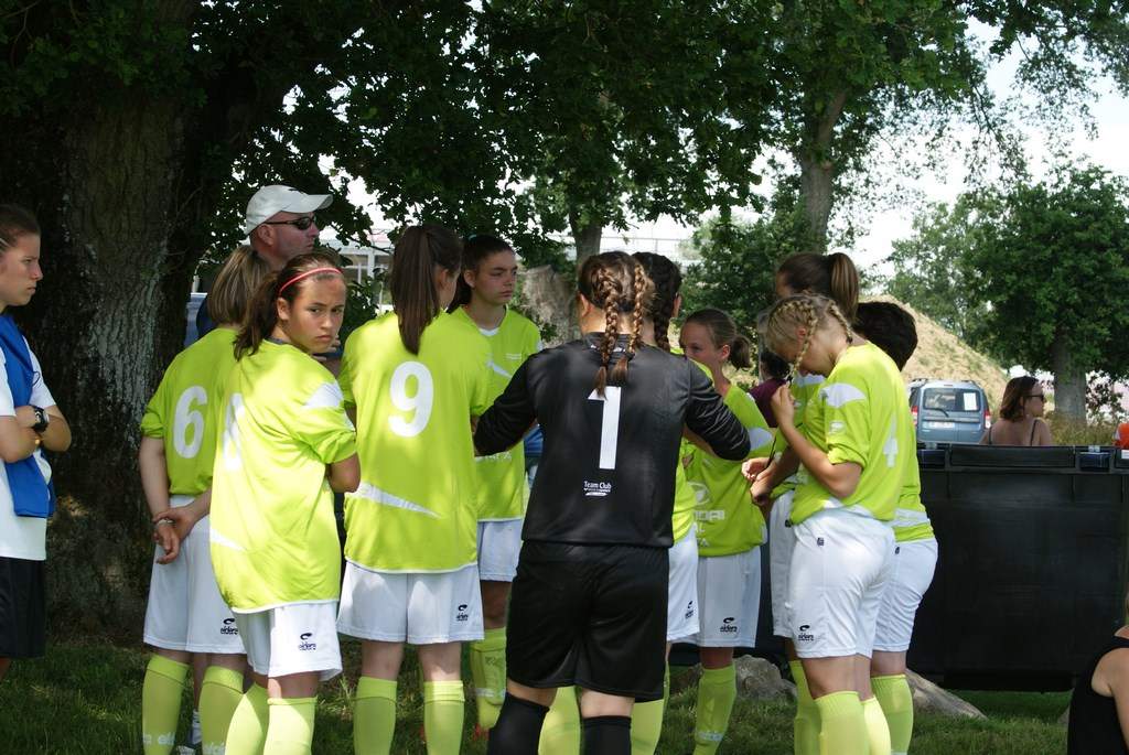 Album Tournoi U16 U14féminin Laval Bournyphotos Club Football Sablé Fc Footeo 0347